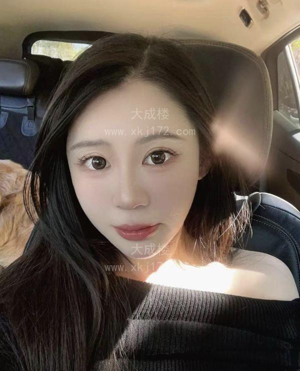 黑丝性感长腿御姐