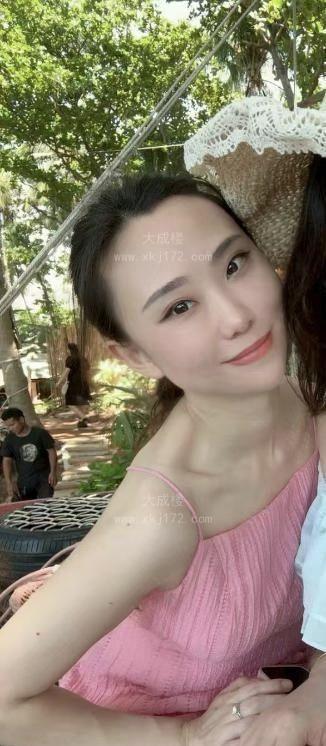 上城妖娆女子玥