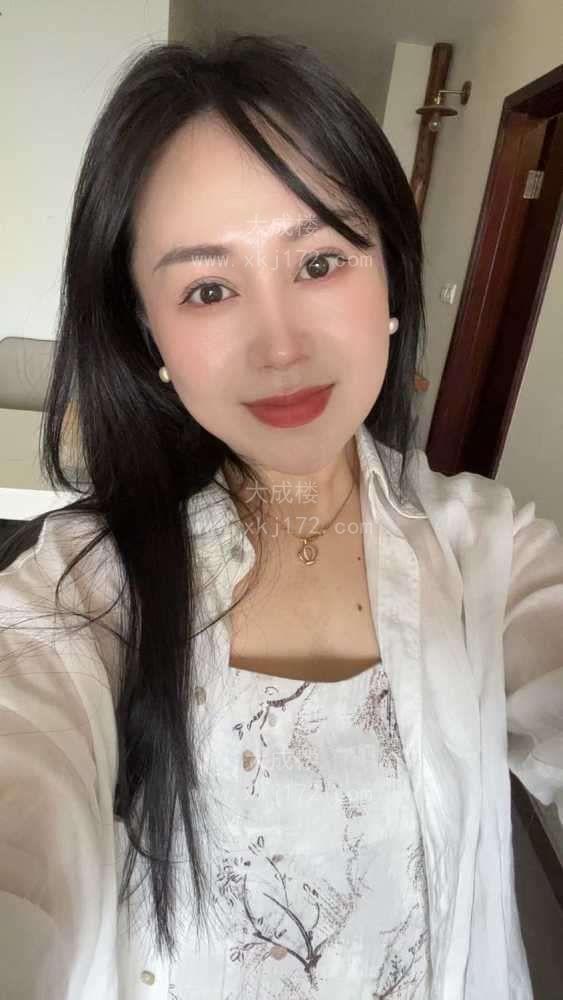 海珠性感迷人御姐如梦