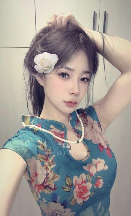 惠城舌吻反差御姐