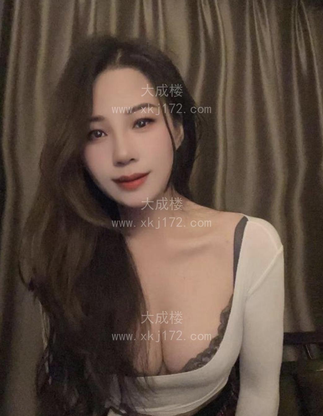 二刷岳家嘴小姐姐