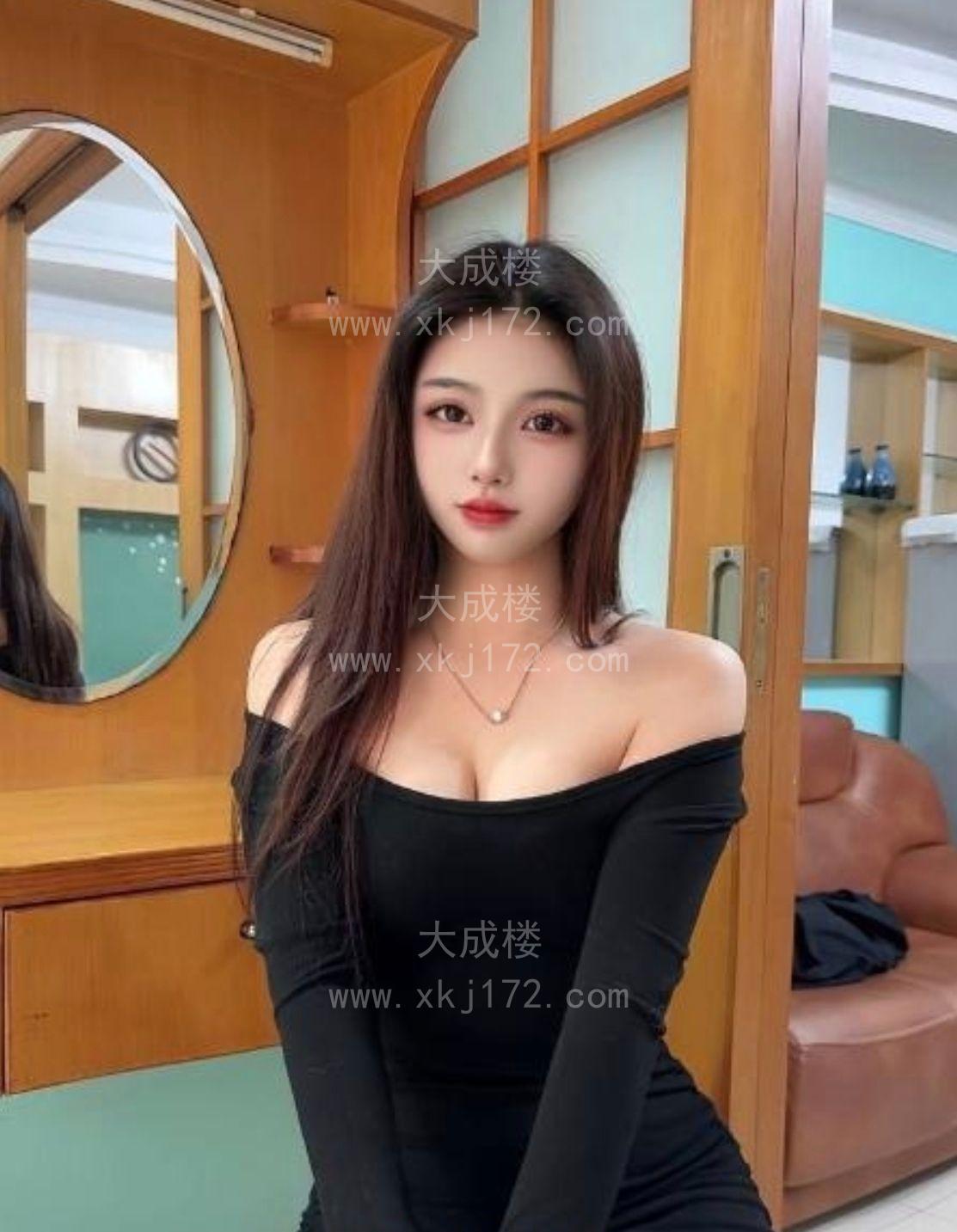 福田丰满颜值嫩妹