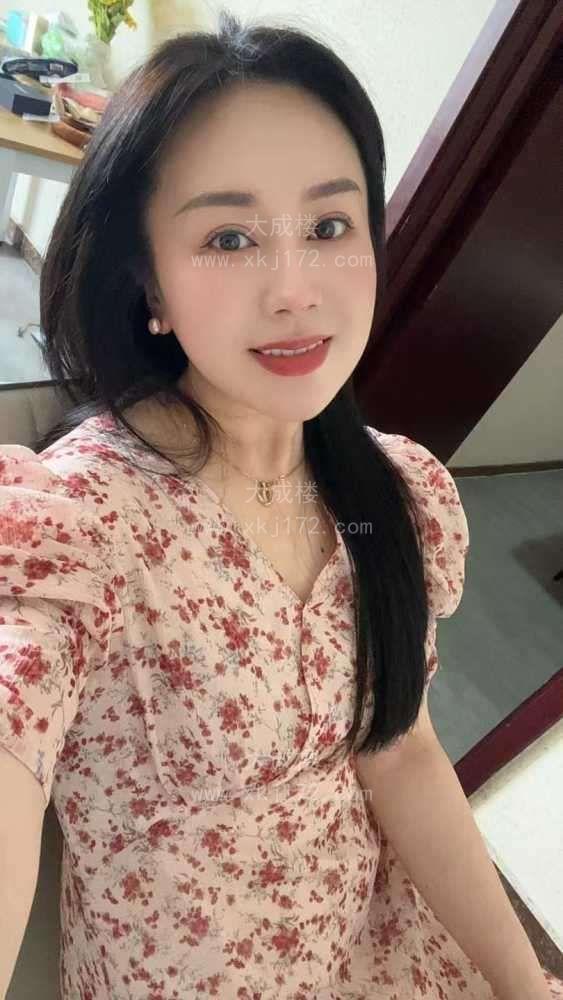 海珠性感迷人御姐如梦