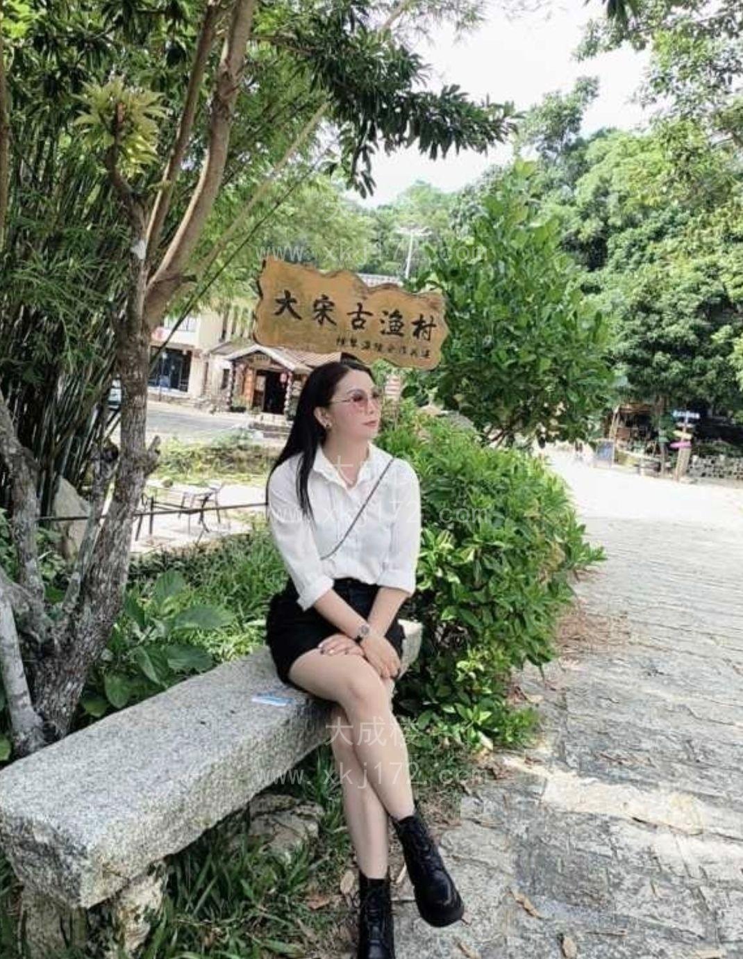 美容店老板娘兼职雪儿