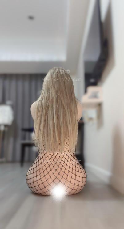 服务型翘臀女神初一