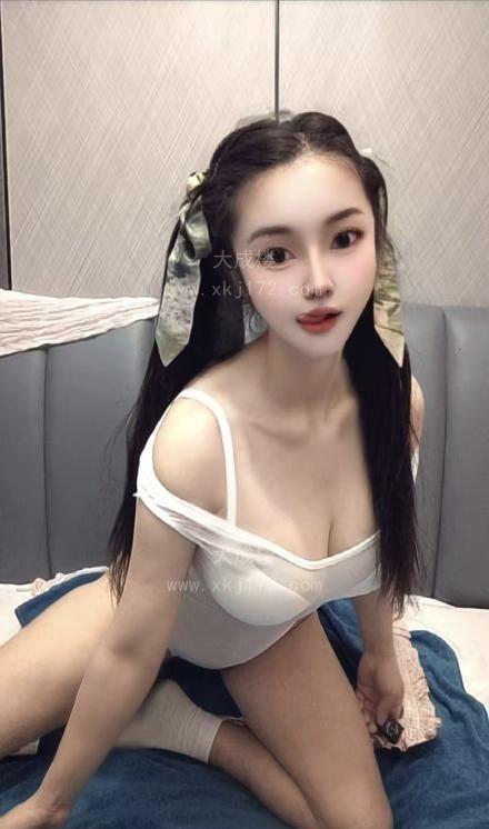 南山大奶小甜甜