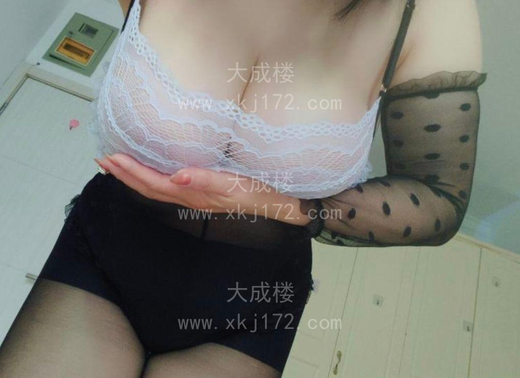 丰乳肥臀柳忆真复出