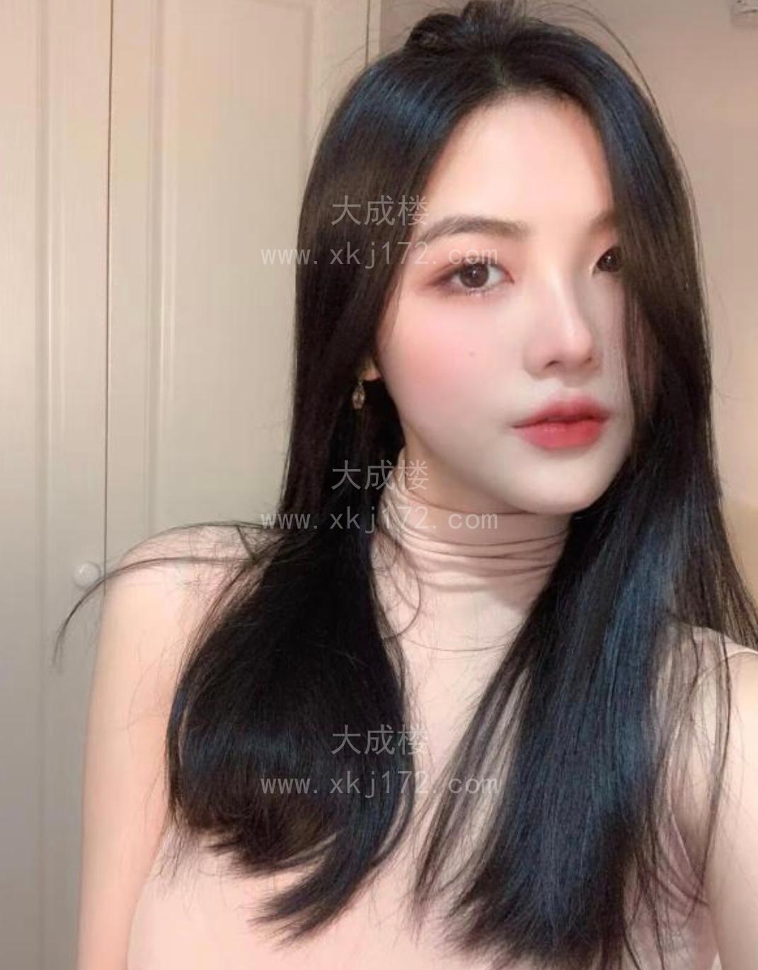 新建区丰满性感少妇