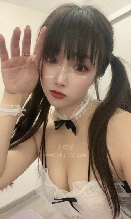 双马尾邻家姑娘晓晓