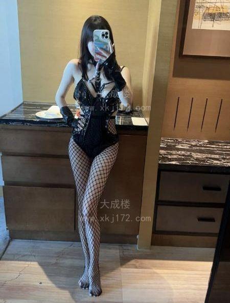 温柔服务系妹子