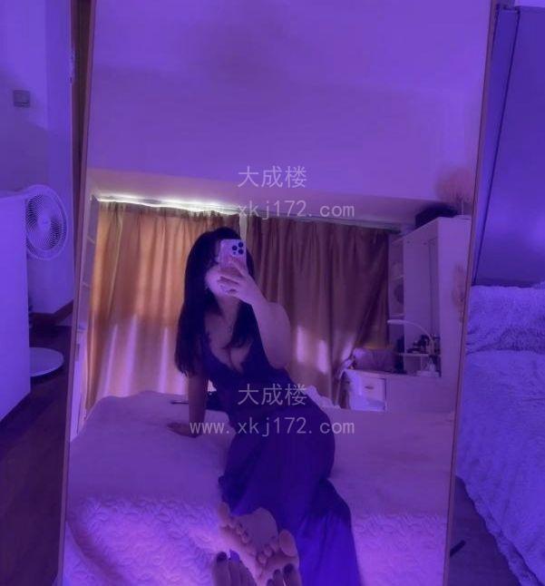 龙华肥臀骚妹小雪