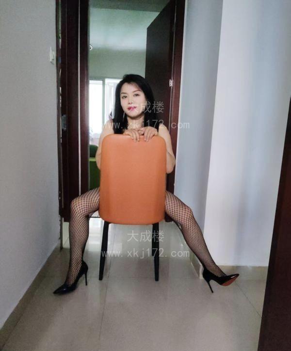 朝阳自聊性感人妻