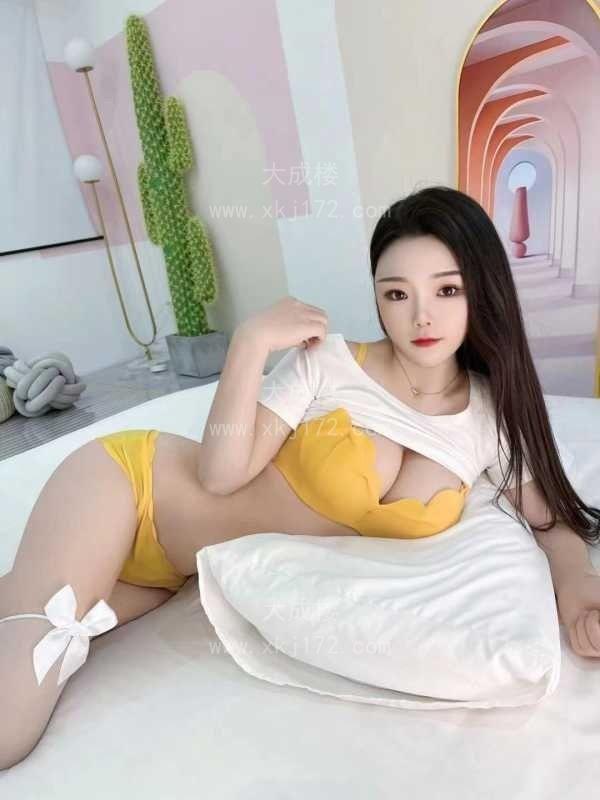 龙华性感肤白大奶私人优优