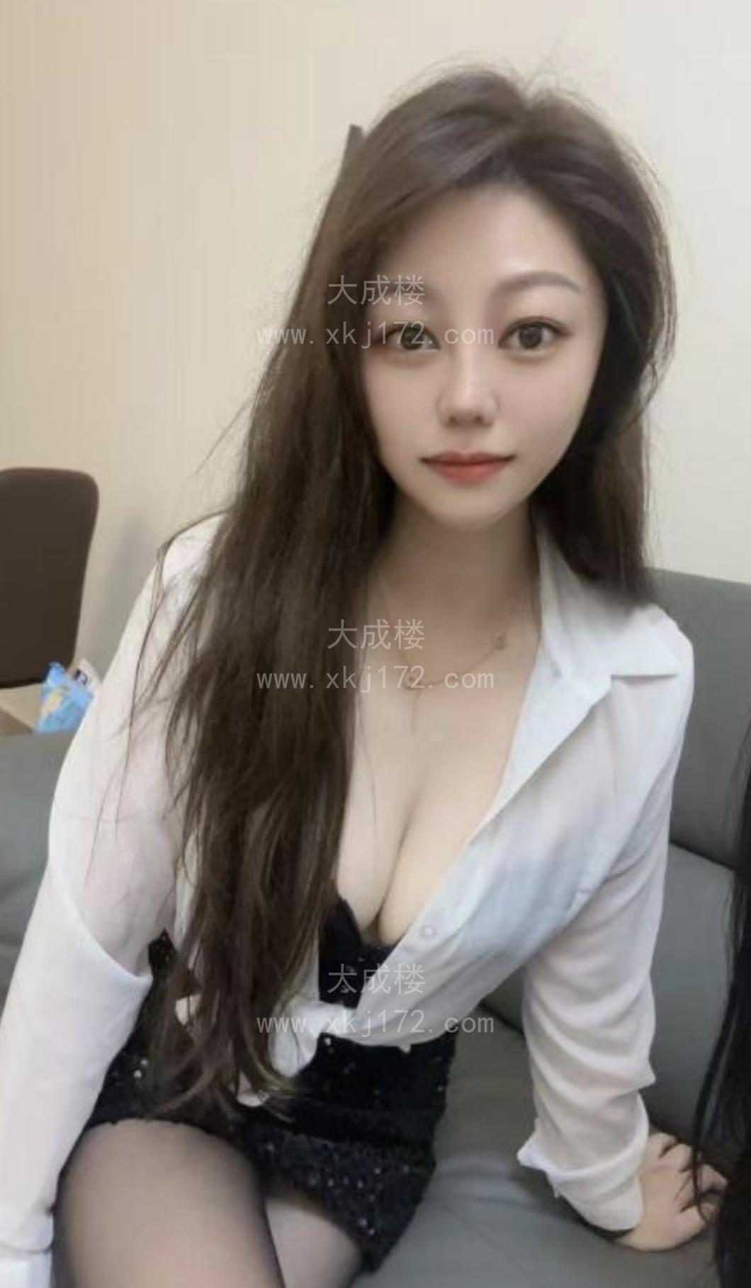 蜀山骚气冲天大奶妹