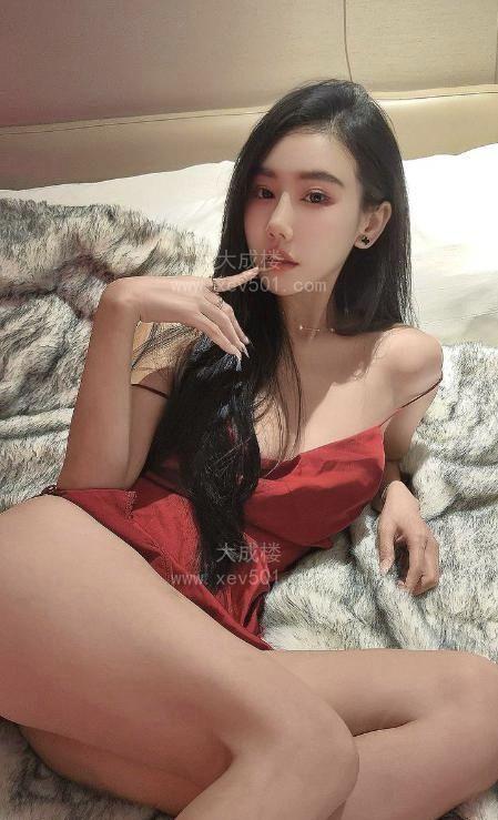 抚媚动人肤白颜值御姐