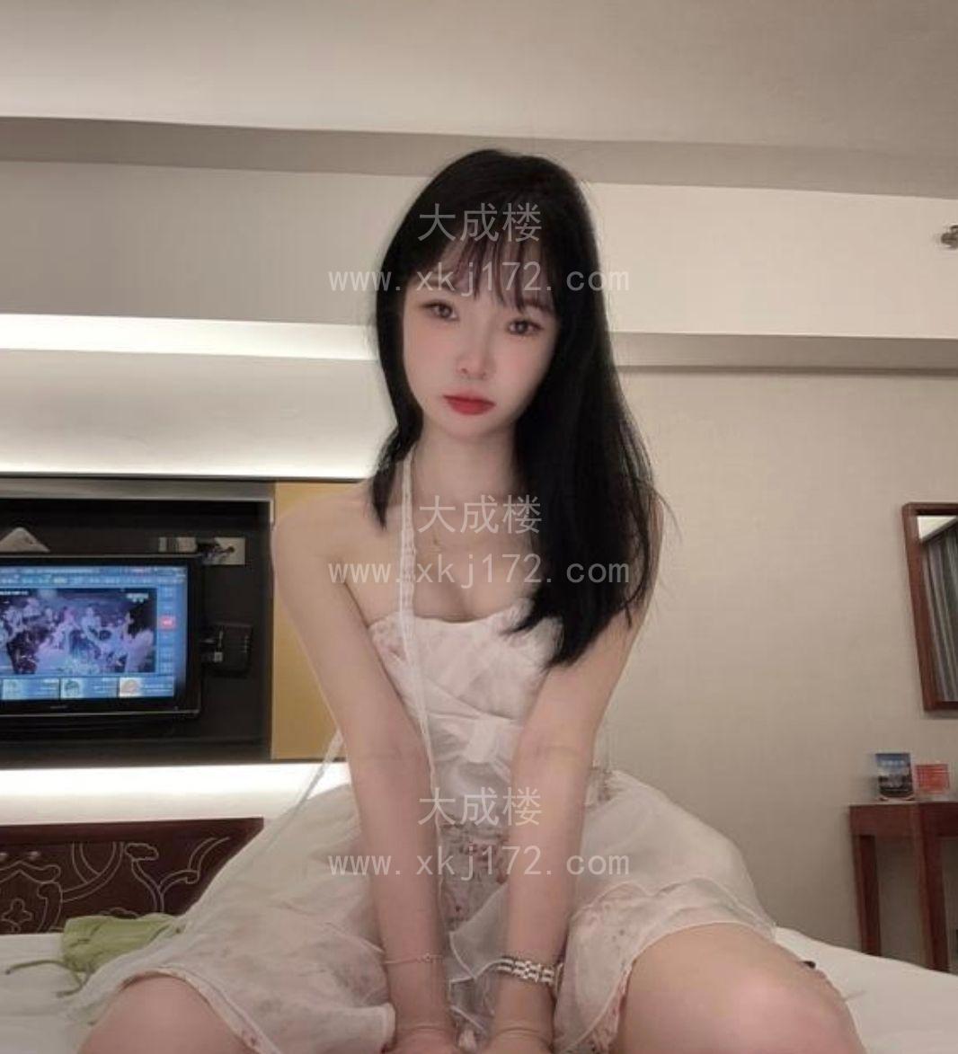 佛山颜值在线的小姐姐