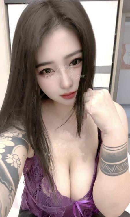 瑶海天然大胸辣辣