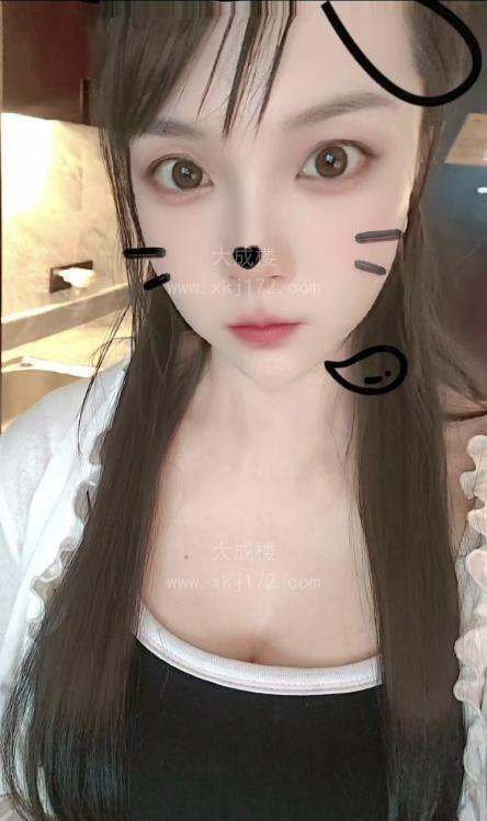 上城居家文静人妻